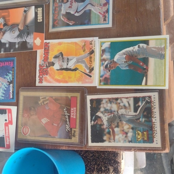 Baseball Trading Card Collection - Picture 4 of 5